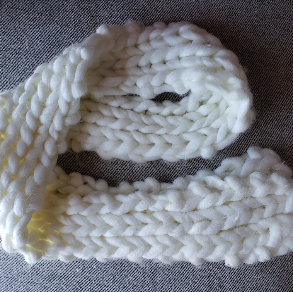 Free people knitted long scarf